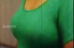 Busty teen იღებს სკანდალური porn casting