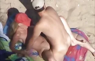 21 წლის სამოყვარულო slut fucked in სასტიკი პორნო კასტინგი