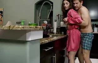 შავი ჯაშუში ჯაშუშური შიშველი შიშველია