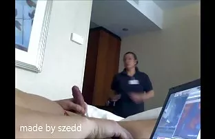 დედა და ქალიშვილი აიძულებს გილოცავ ორჯოლას