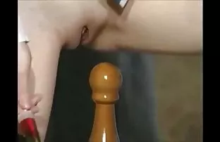 Cassandra Cruz, ახალი მოამაგე სანაპიროზე, რომელიც boobs